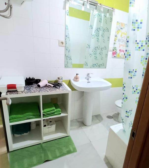 Apartmán Bonito Apartamento En Centro Màlaga Exteriér fotografie